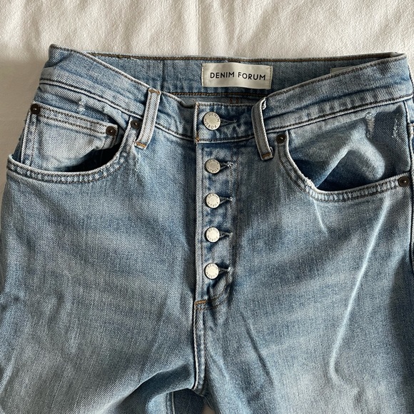 Aritzia Denim Forum - size 26 - Picture 2 of 2